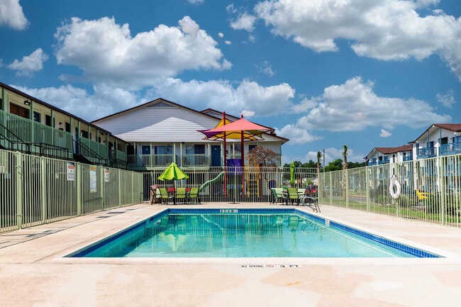 Building Photo - The Milo Apartments