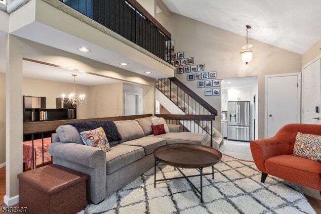 Photo - 240 Arrowood Way