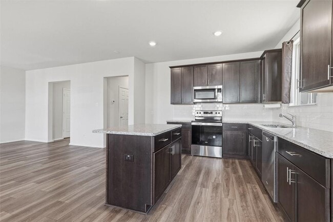 Photo - 201 Katie Elder Dr