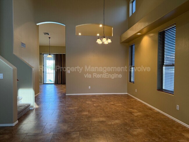 Photo - 8014 W Pima St