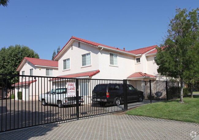 Photo - Bullard West Apartments