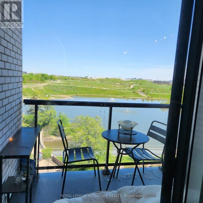Photo - 3100 Keele St Unit 910