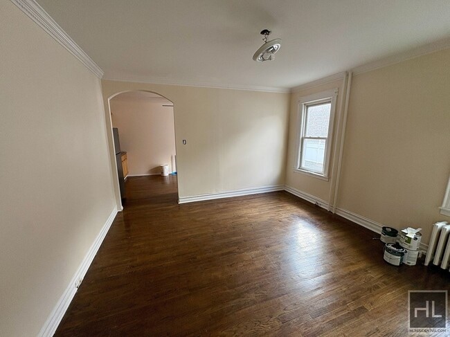 Photo - BAISLEY AVENUE, BRONX Unit 1