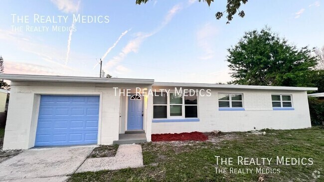 Building Photo - Available March 20th! Charming Fully Renov... Rental