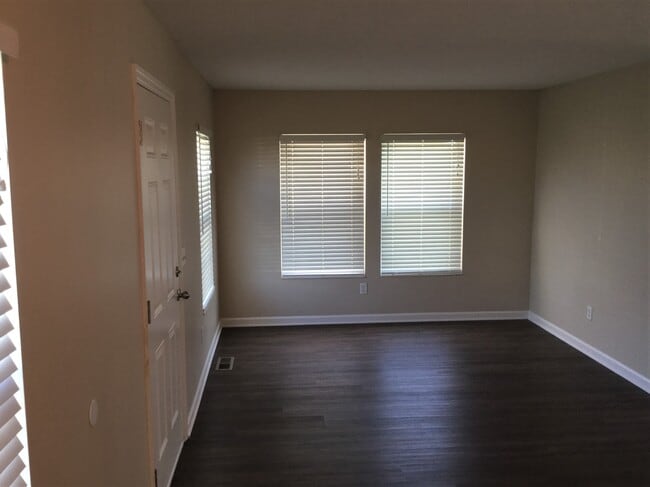 Photo - 10024 Oriole Ct