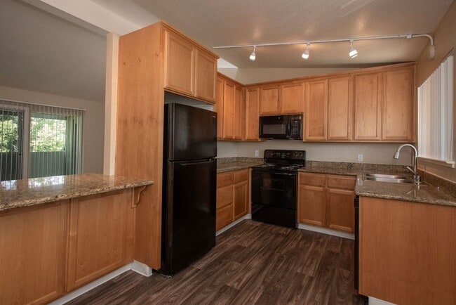 Castle Hill Apartments