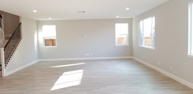 Photo - 1561 Osborn Dr