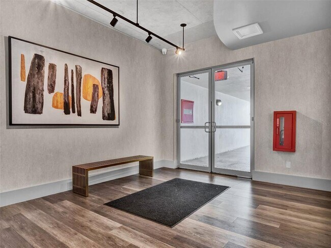 Photo - 525 E Jackson St Unit 506