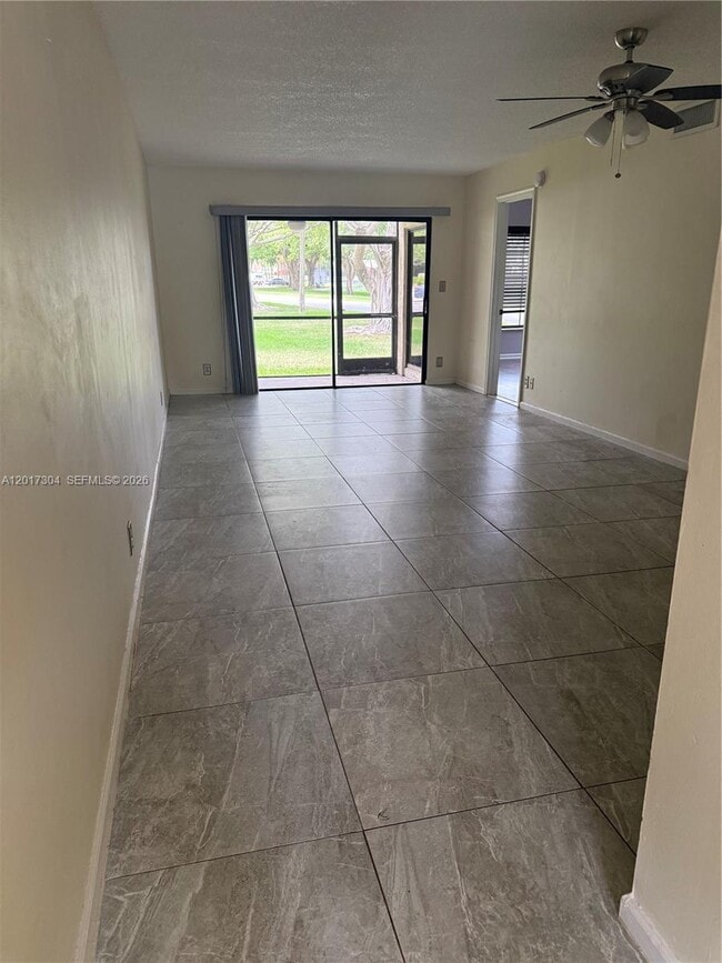 Photo - 301 Olivewood Pl Unit O130