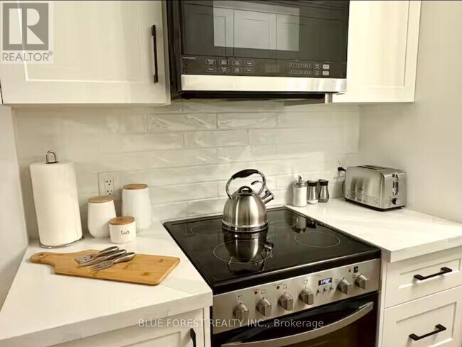 Photo - 79 Cartwright St Unit 1