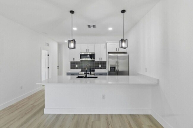 Photo - 8249 Dimstead St