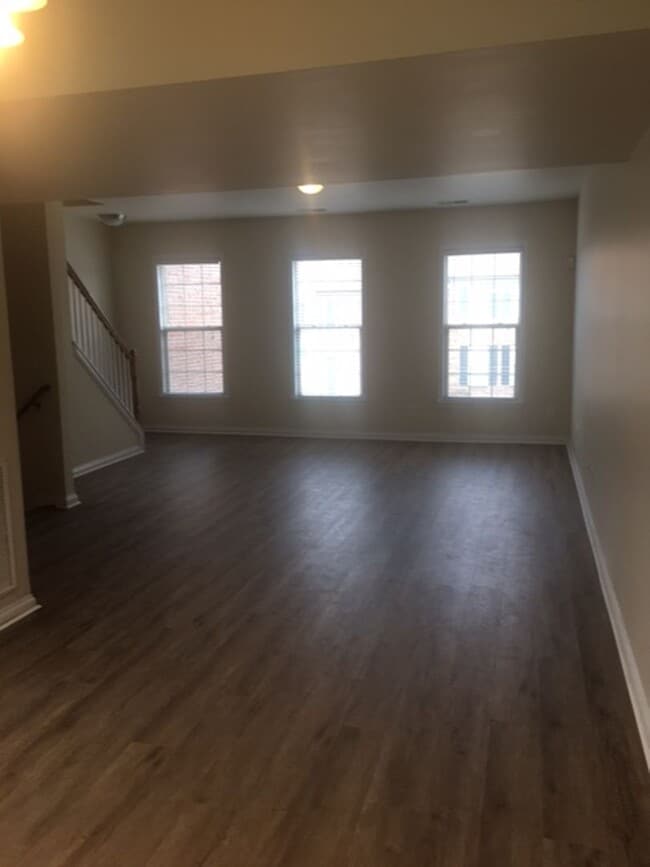 Photo - Spacious 3 bedroom townhouse in Dove Creek Subdivision!        20260504