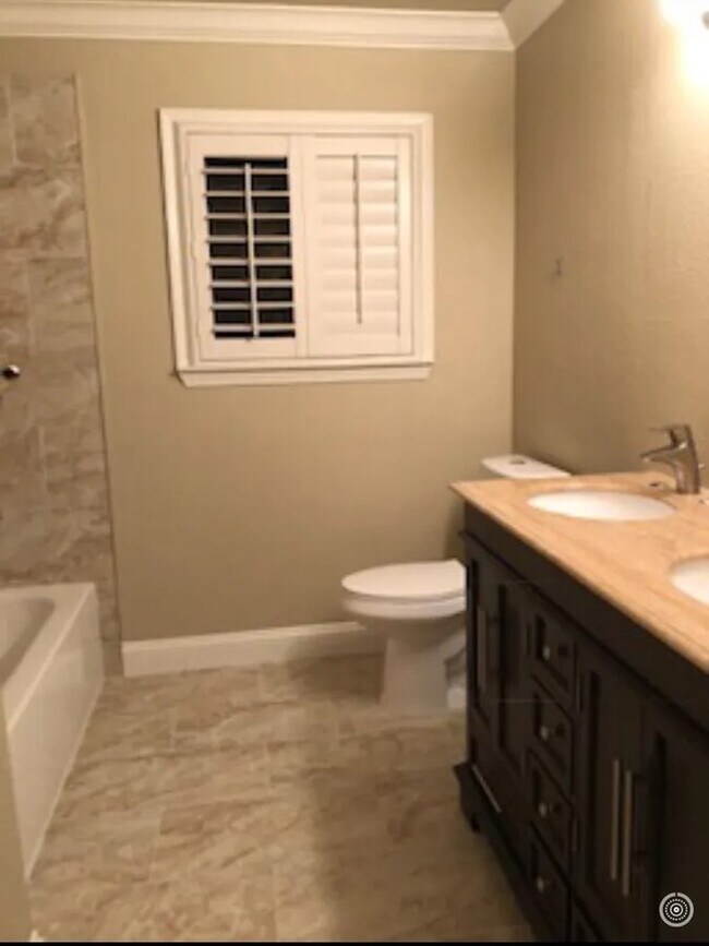 Photo - 9003 Bridgewood Ct