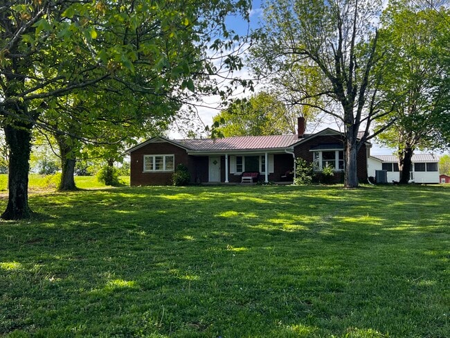 Photo - 1140 Johnson Rd House