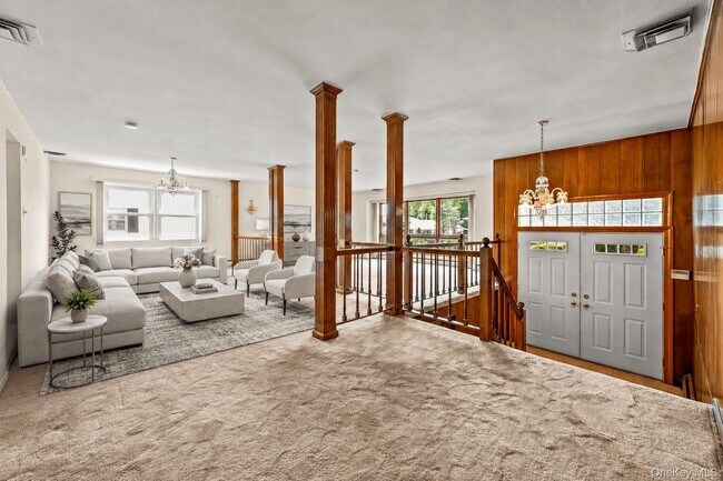 Photo - 18 Dogwood Rd
