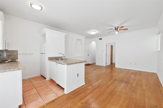 1027 Pennsylvania Ave Unit 103