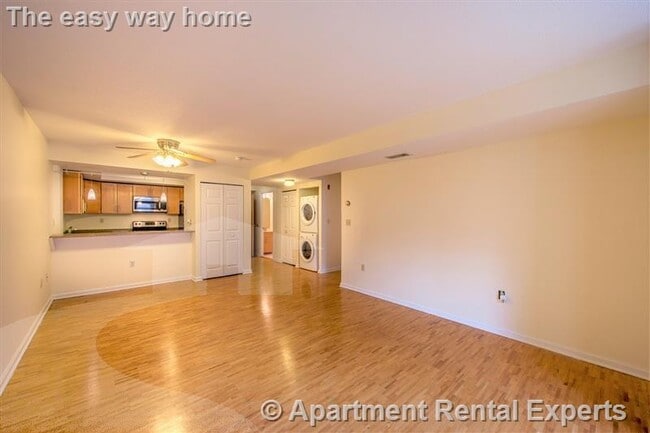 345 Franklin St Unit 407
