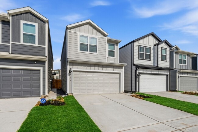 Photo - 17818 Delmar Hts Ln