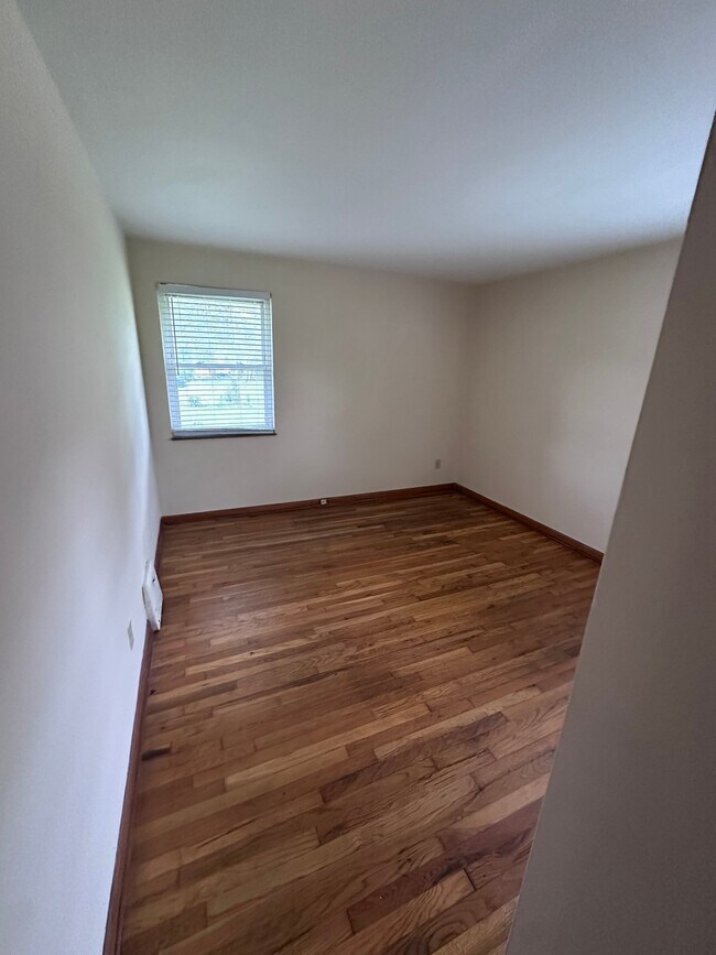 116 Sunnyside Ln