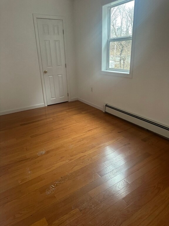 Photo - 115-117-117 Stone St Unit 1