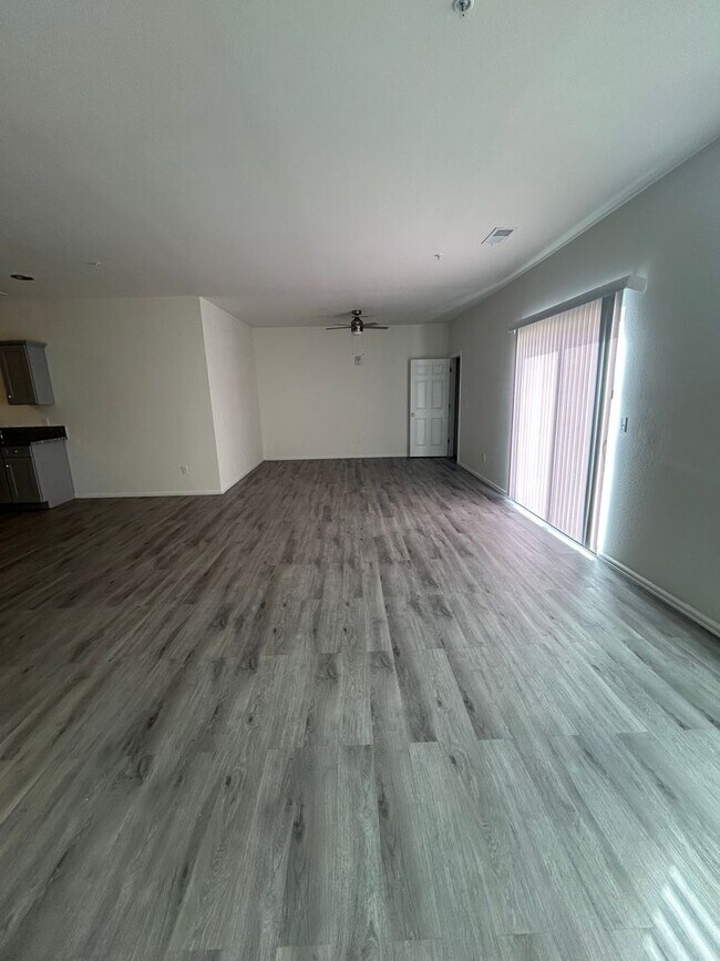 Photo - Poblana Place