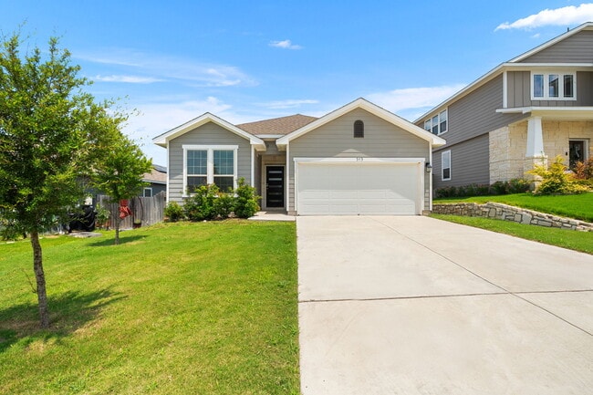 Photo - 313 McLintock Rd