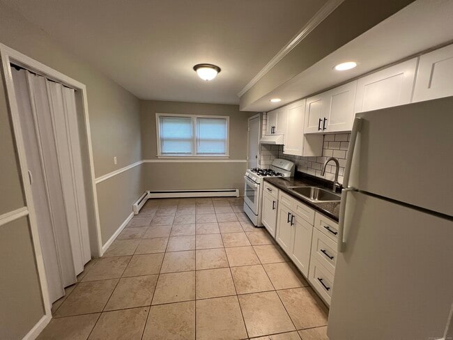 Photo - 36 Oak Ridge Dr Unit APT 17