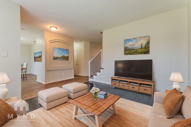 Photo - 135 Wembley Way