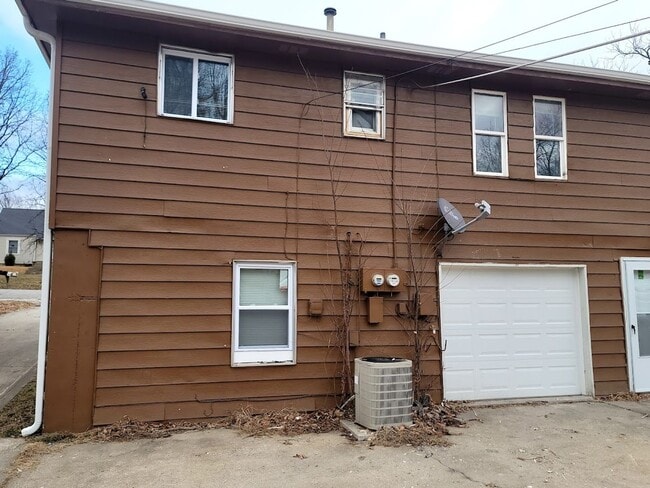 Photo - 5707-5709 NE 51st Street Unidad 5707