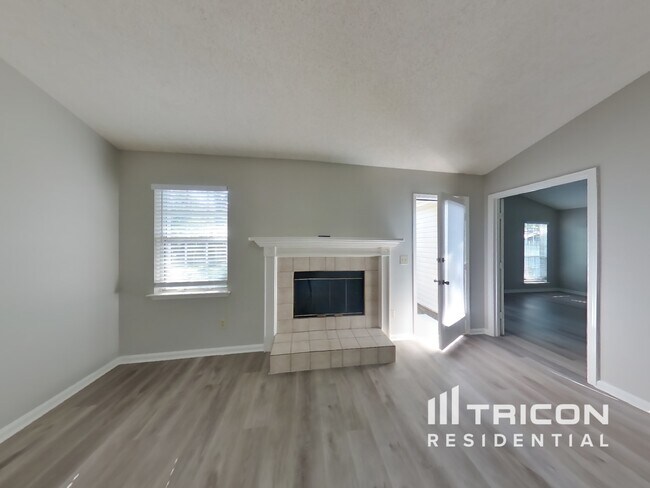 Photo - 3373 Millcrest Pl