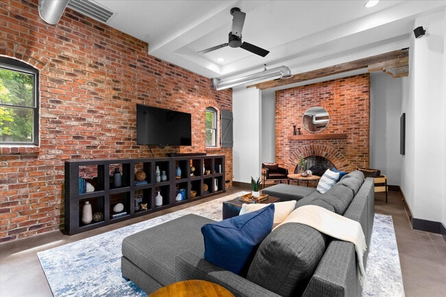 Building Photo - 3234 Bass Dr Rental