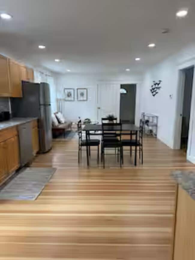 Photo - 10 Cranch St