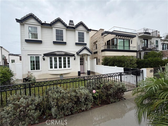 613 Poppy Ave