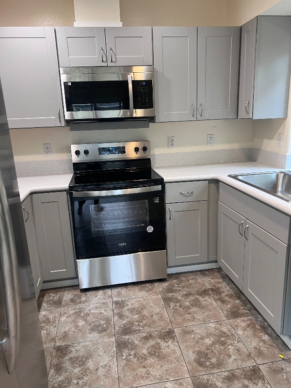 Photo - 829-121 121st St SW