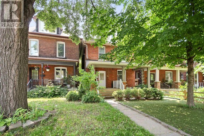 Photo - 35 Humberside Ave