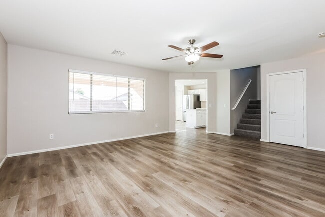 Photo - 1361 E Ryan Rd