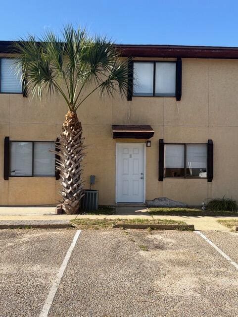 Building Photo - 710 Legion Dr