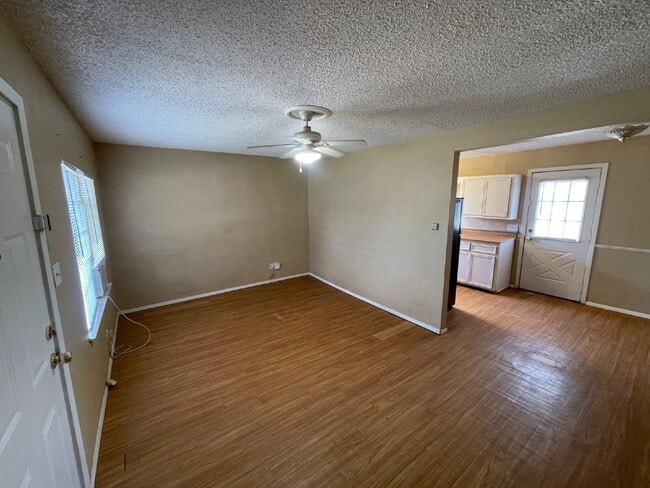 Photo - Cozy Two-Bedroom Home Conveniently Located in Central Lubbock!