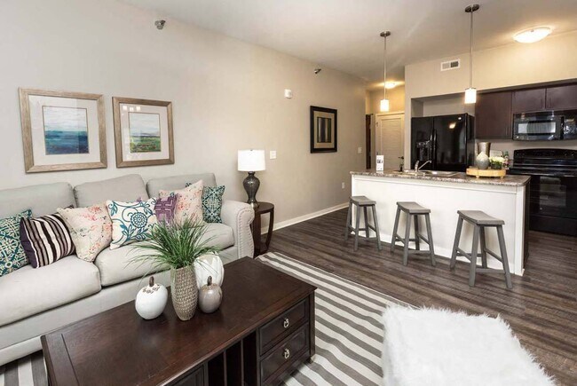 Photo - Stonegate Crossing