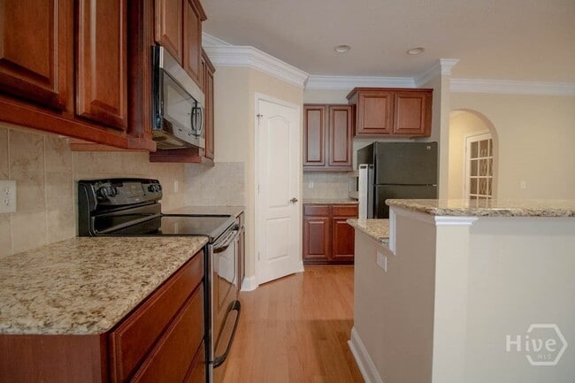 Photo - 127 Ventura Pl