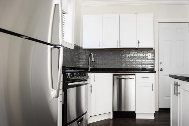 Photo - 3842 N Greenview Ave Unidad 3