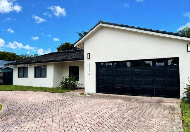 Photo - 11104 SW 139th Ct