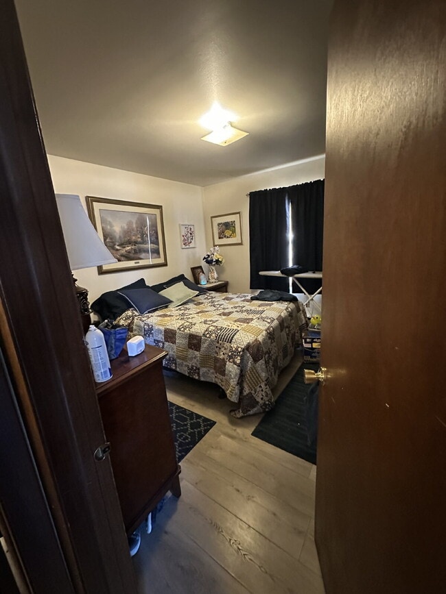 Photo - Charming 2 Bedroom, 1 Bathroom Northside Apartment- Available June 1st!! Unit 3