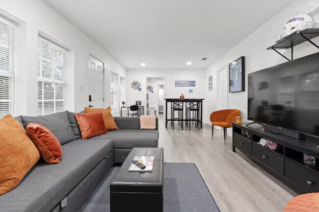 2614 NW 8th St Unit SI ID1359124P