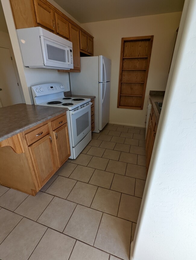 Photo - 354 W Hollamon St Unit A