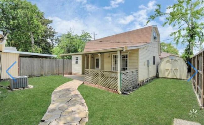 Photo - 7441 Evie Ln Unidad B