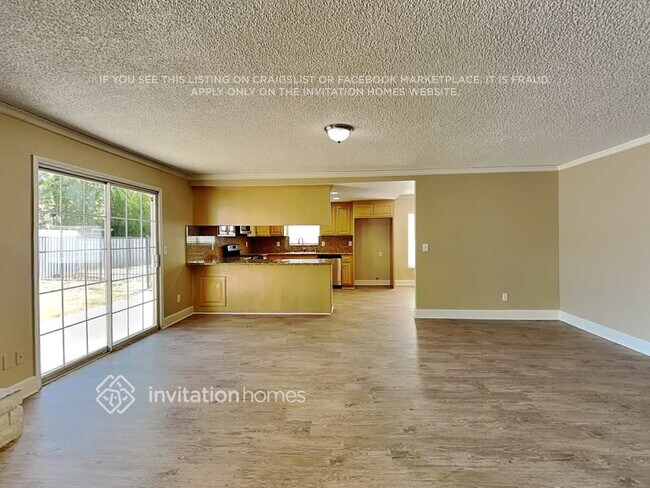 Photo - 5405 N Acacia Ave