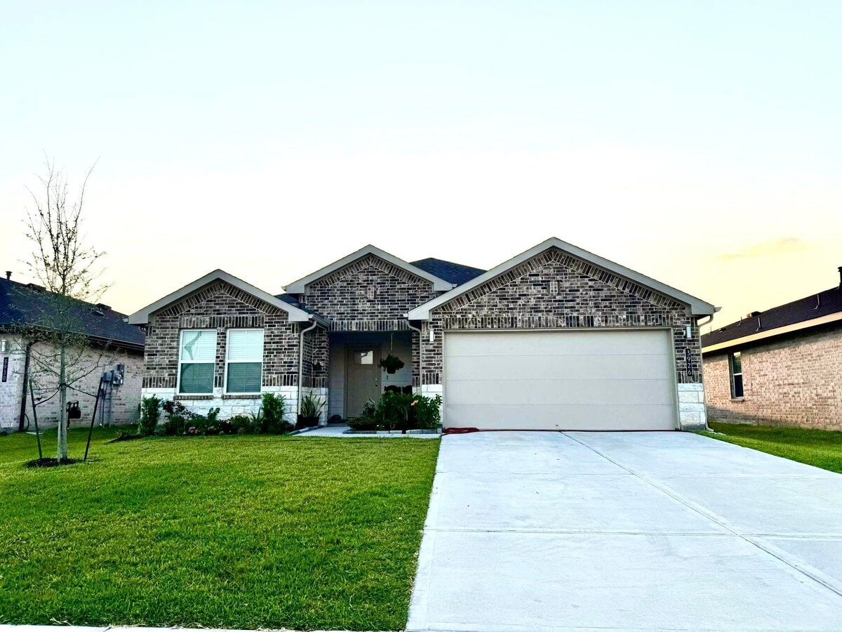Photo - 3926 Pierce Pl Ln