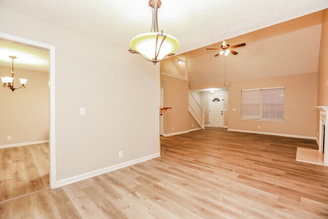 Photo - 4505 Hunters Green Cir