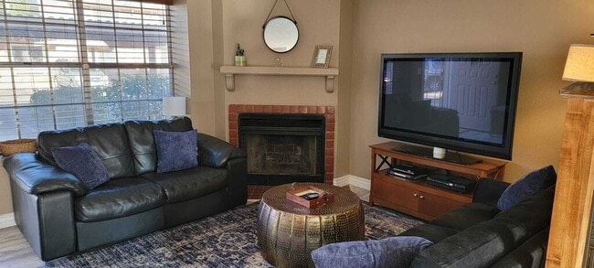 Living Room - 4601 N 102nd Ave